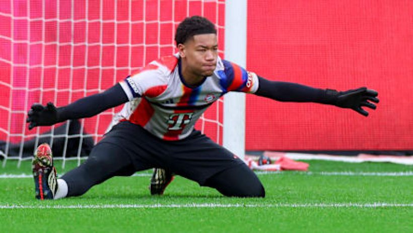 بايرن ميونيخ يواجه أزمة حراسة غير مسبوقة قبل مواجهة أتالانتا