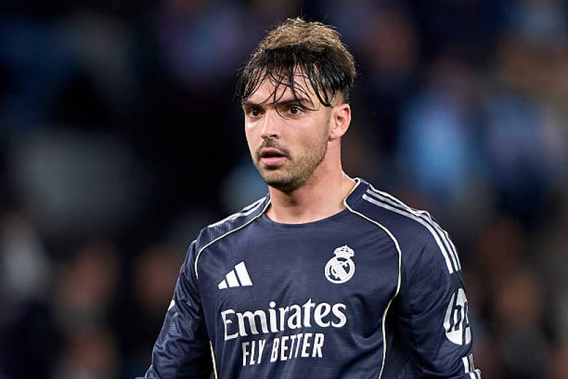 اهتمام إنجليزي بضم مدافع ريال مدريد