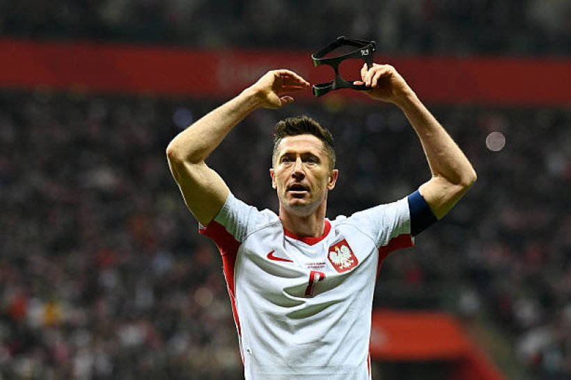 خطوة جديدة من يوفنتوس لإقناع ليفاندوفسكي بمغادرة برشلونة