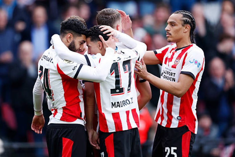 رسميًا: آيندهوفن يتوج بلقب الدوري الهولندي