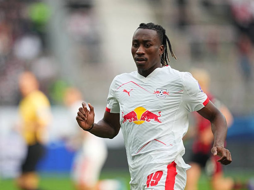 برشلونة يتراجع عن صفقة يان ديوماندي