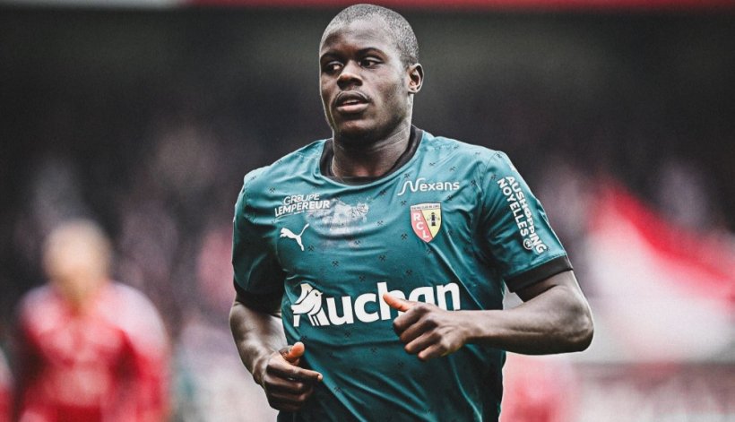 حسم جدل مفاوضات الهلال مع مالانغ سار