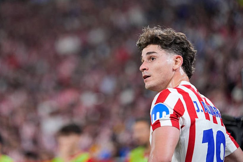 أرسنال يرفض الاستسلام في سباق ضم ألفاريز