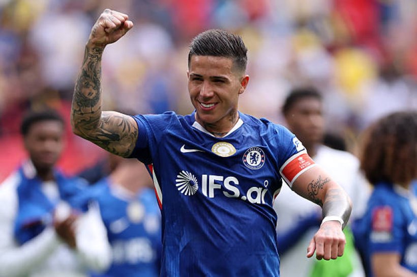 وكيل إنزو فرنانديز يوضح حقيقة المفاوضات مع ريال مدريد