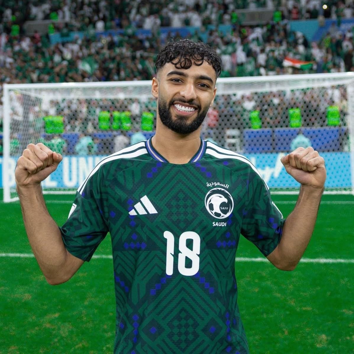 صدمة في السعودية.. استبعاد صالح أبو الشامات من قائمة المنتخب بعد قرار دونيس يثير الجد